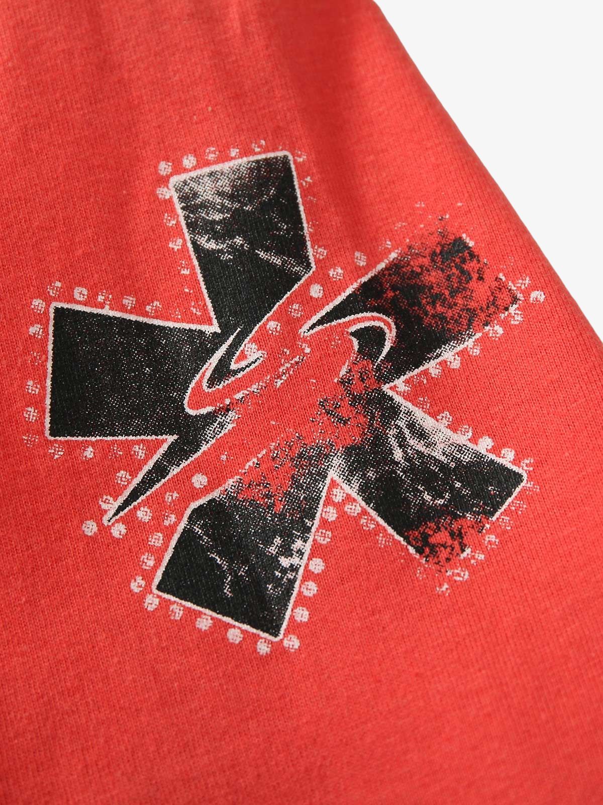 Contrast Color Patchwork Print T-Shirt - Image 15