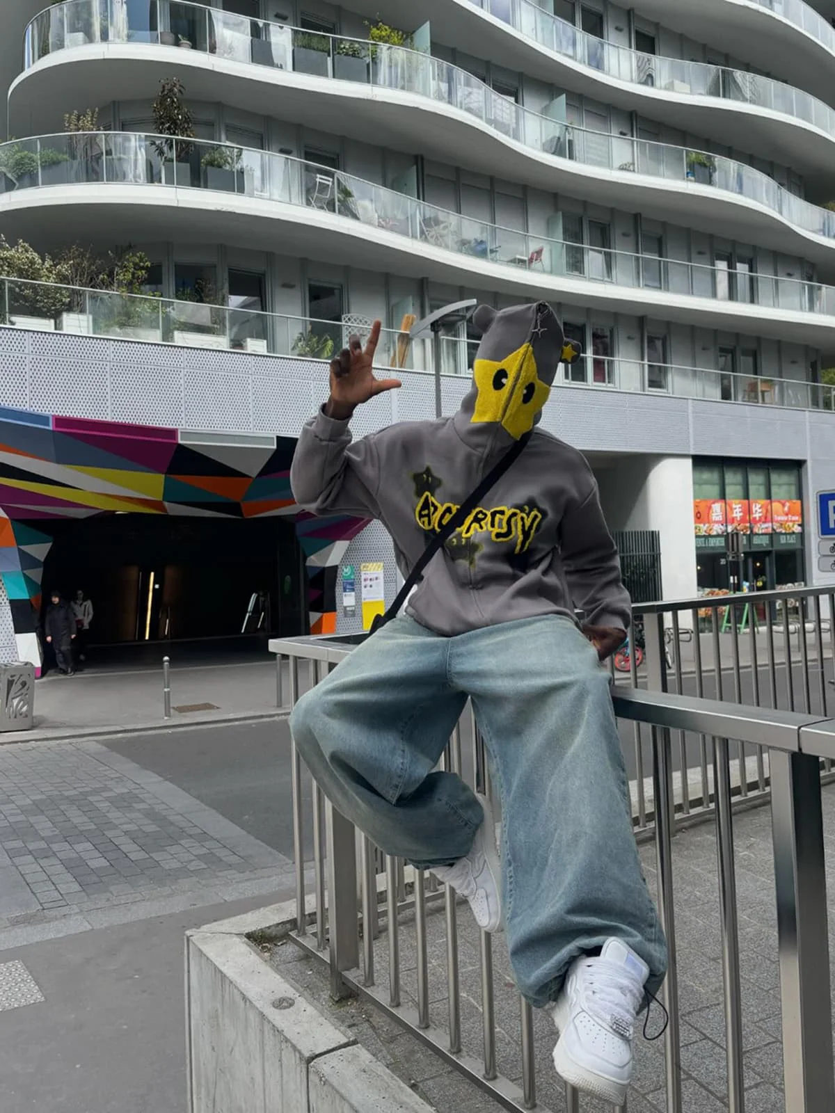 Thesupermade Star Embroidered Hooded Sweatshirt - 1843 - Image 5