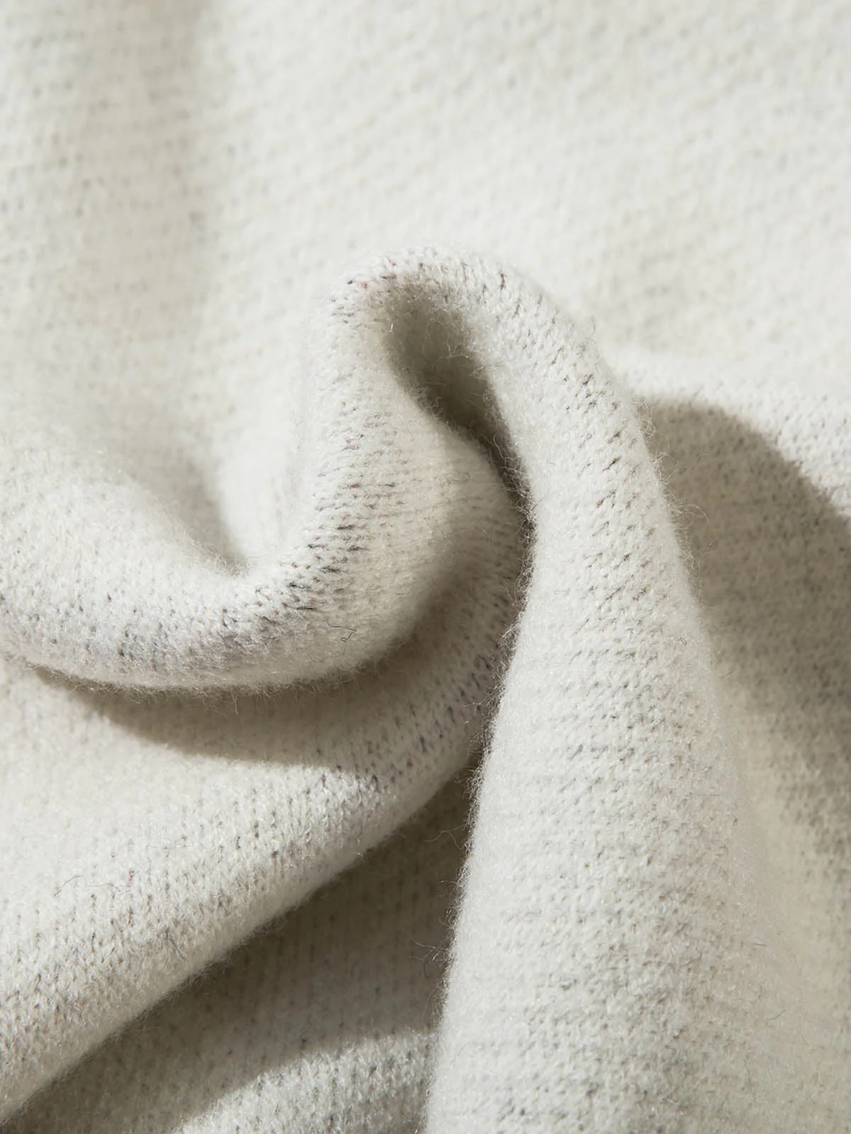 Thesupermade Contrast Color Jacquard Mock Neck Zipper Sweater - Image 5