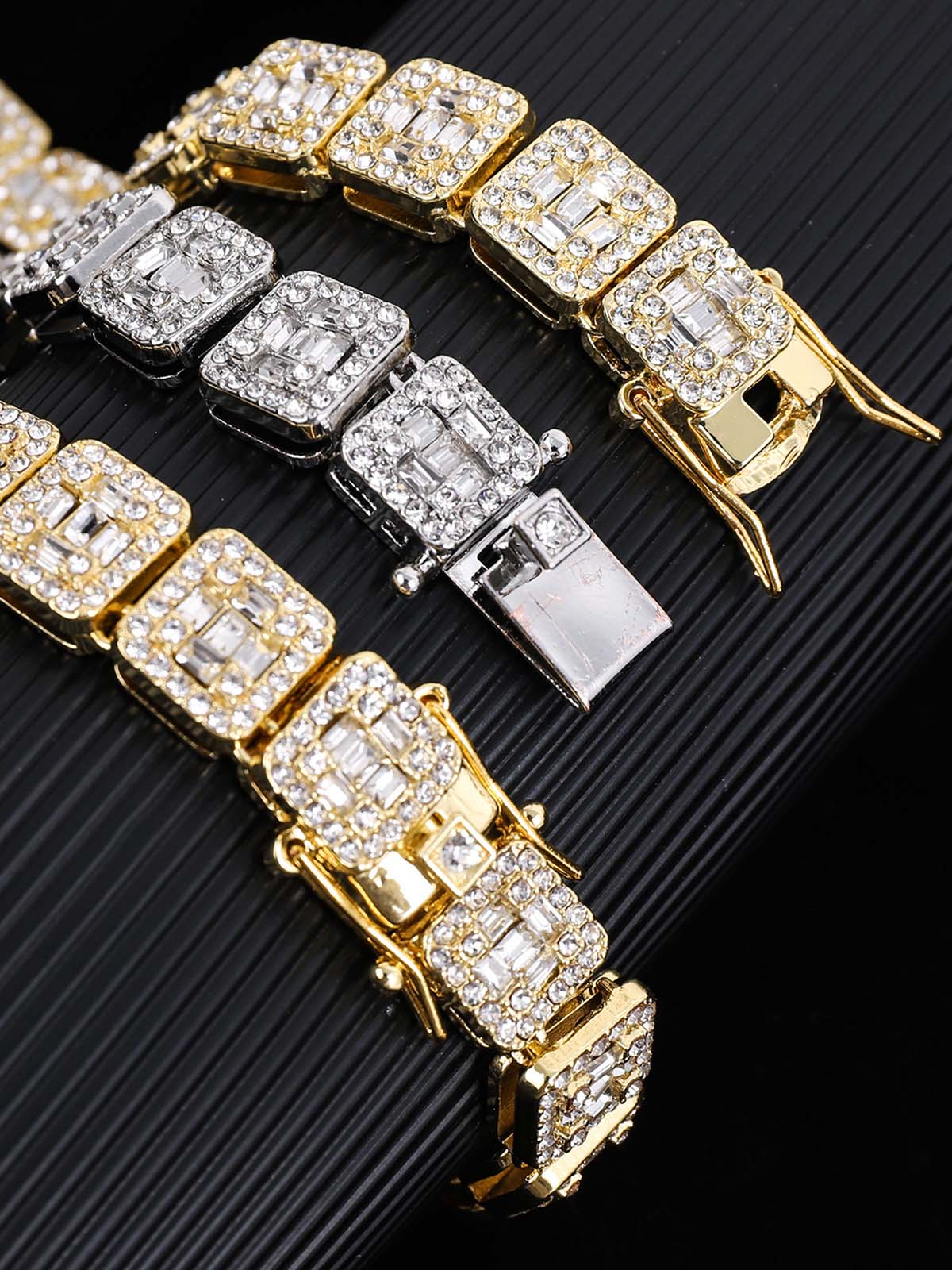 Thesupermade Round Diamond Cuban Necklace - Image 5